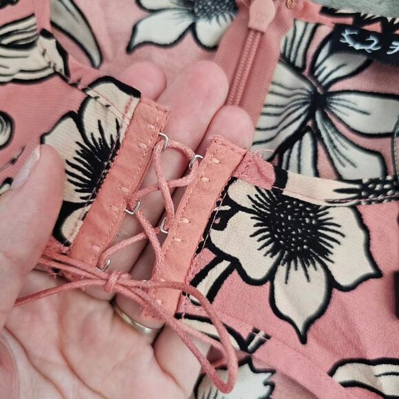NWT For Love & Lemons Ayla Laced Up Dress in Pink Print - Picture 7 of 9